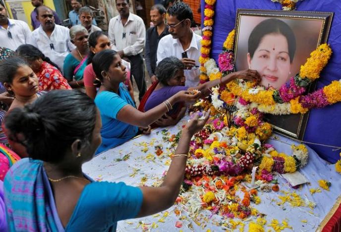 Tamil Nadu names successor as thousands mourn charismatic leader Jayalalithaa